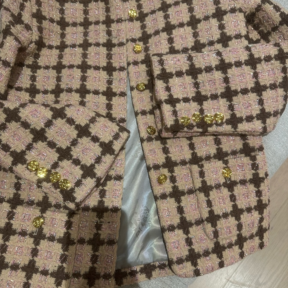 (💄SOLD💄 ) Gucci Brown and Pink Checkered Blazer with Gold Buttons